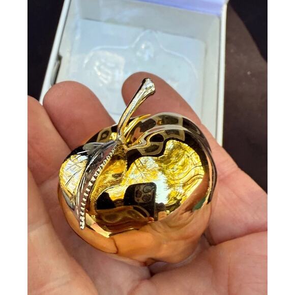 Timex Golden Apple Collectible Mini-Clock Heavy! High Quality Teacher Gift -36D - Picture 11 of 14